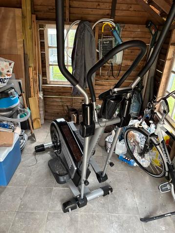 Defecte Crosstrainer - Onderdelen of Reparatie beschikbaar voor biedingen