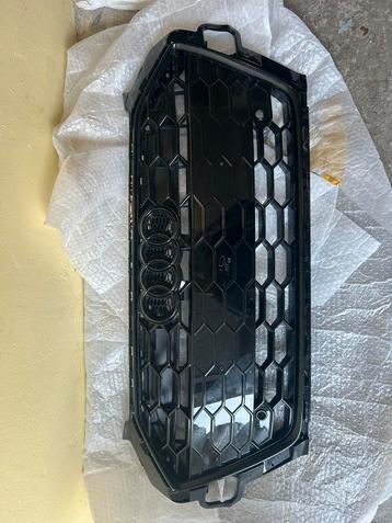 Audi a4 S4 b9 S-line grill zwart origineel (black honeycomb) beschikbaar voor biedingen