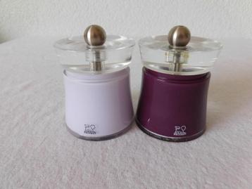 Peugeot Bali peper- en zoutmolen, licht roze (peper) en paar beschikbaar voor biedingen