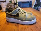 Nike Air Force 1 special edition, Nike, Ophalen of Verzenden, Groen, Sneakers of Gympen
