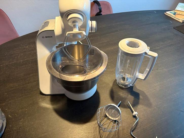 Bosch MUM 54230 Keukenmachine, Witgoed en Apparatuur, Keukenmixers, Gebruikt, 2 tot 3 liter, 3 snelheden of meer, Vaatwasserbestendig
