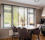 Hoge tafel met 4 Bar Krukken - Zo goed als nieuw!, 4 krukken, Ophalen, Zo goed als nieuw