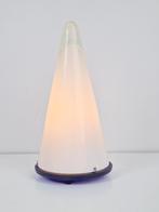 Vintage Teepee Tafellamp melkglas ‘80 kegel lamp glas design, Huis en Inrichting, Minder dan 50 cm, Glas, Gebruikt, Ophalen of Verzenden