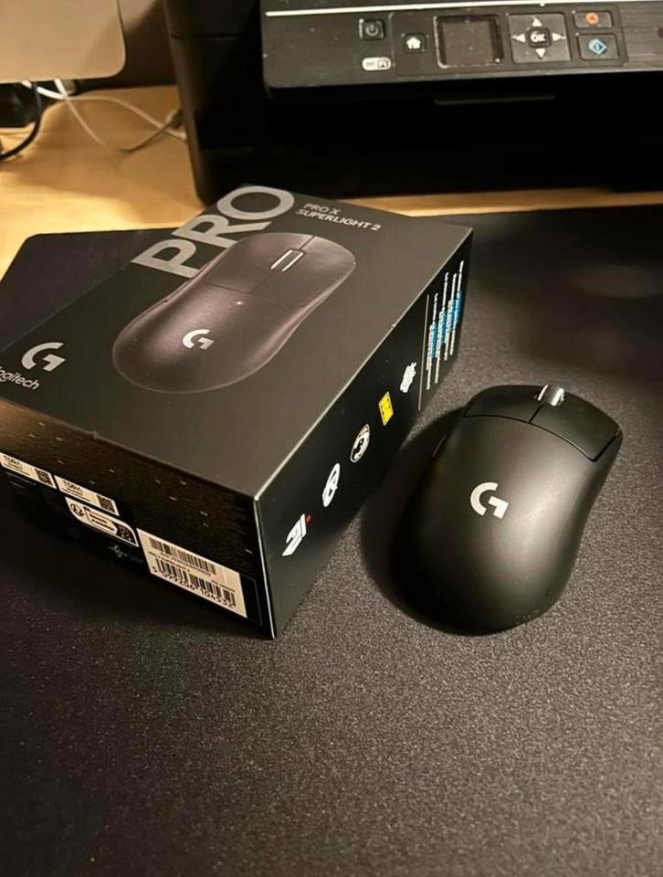 Logitech G PRO X SUPERLIGHT 2 MET AANKOOPBEWIJS, Computers en Software, Muizen, Zo goed als nieuw, Muis, Rechtshandig, Draadloos