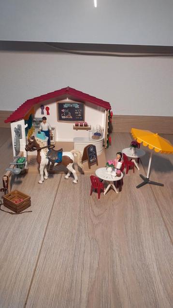 Schleich Kantine Complete Set + Pinto Arabier Merrie beschikbaar voor biedingen