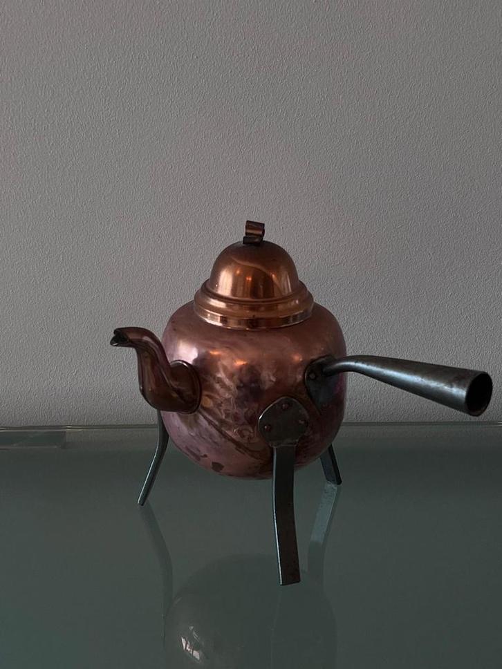 Vintage koperen ketel op pootjes – uniek decoratiestuk, Antiek en Kunst, Antiek | Emaille, Ophalen