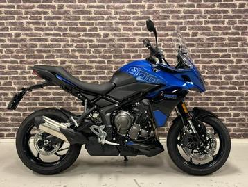 Triumph TIGER SPORT 800 DEMO (bj 2025) beschikbaar voor biedingen