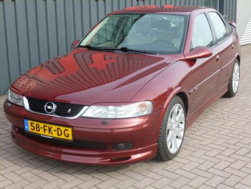 Opel Vectra 2.5 V6 HB CDX Irmscher acc. izgst!, Auto's, Opel, Particulier, Vectra, ABS, Airbags, Airconditioning, Alarm, Boordcomputer