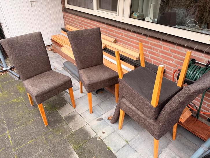 Eetkamerstoelen - Set van 4 gratis, Huis en Inrichting, Stoelen, Gebruikt, Drie, Hout, Bruin, Ophalen