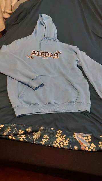 Adidas babyblue joggingpak unisex beschikbaar voor biedingen
