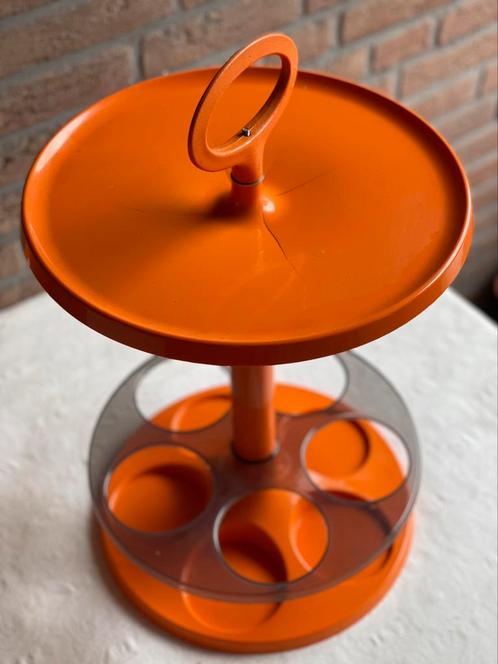 Oranje space age minibar / side table, Verzamelen, Retro, Huis en Inrichting, Ophalen of Verzenden