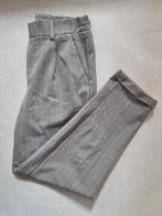 Pantalon licht grijs witte streep met zakken stradivarius, Kleding | Dames, Broeken en Pantalons, Grijs, Ophalen of Verzenden