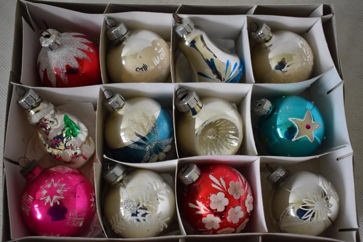 12 oude/vintage kerstballen, Diversen, Kerst, Gebruikt, Ophalen of Verzenden