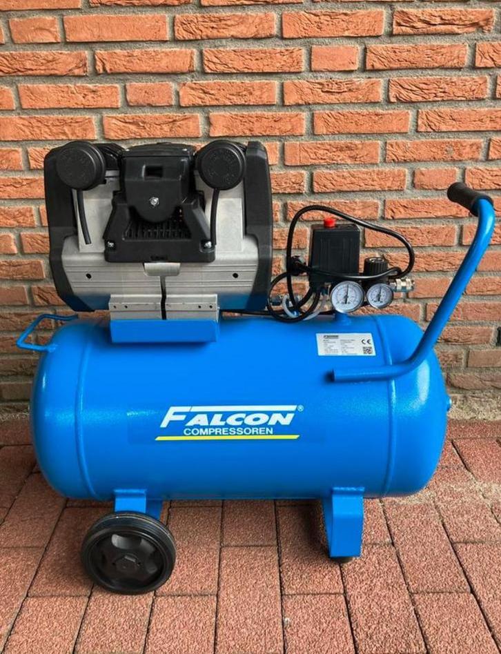 Nieuwe Falcon Compressor - 50L Tank, Doe-het-zelf en Verbouw, Compressors, Nieuw, 10 bar of meer, 25 tot 100 liter, Minder dan 200 liter/min