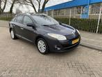 Renault Megane Estate 1.4 TCe Bose, Origineel Nederlands, Te koop, Zilver of Grijs, 5 stoelen