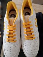 McDonald's sneakers nieuw, Kleding | Heren, Schoenen, Wit, Nieuw, Ophalen of Verzenden, Sneakers of Gympen