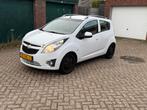 Chevrolet Spark 1.0 Bifuel 2012 Wit, 4 cilinders, Wit, Origineel Nederlands, Particulier