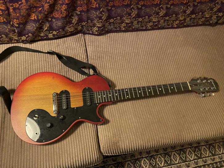 Epiphone Les Paul SL, Muziek en Instrumenten, Snaarinstrumenten | Gitaren | Elektrisch, Zo goed als nieuw, Solid body, Epiphone