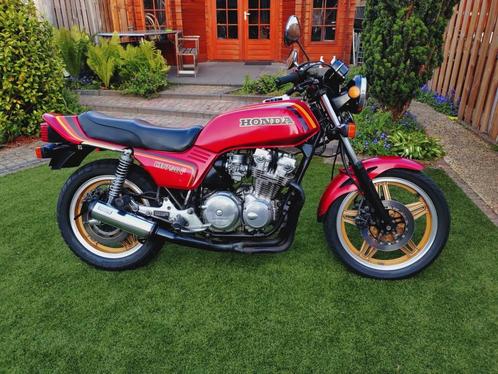 Honda CB750 f 1984 hele nette motorfiets! Loopt heel fijn, Motoren, Motoren | Honda, Particulier, Naked bike, meer dan 35 kW, 4 cilinders