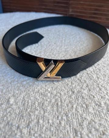 Louis Vuitton Twist 30mm leren riem, goud/zilverkl. Vintage beschikbaar voor biedingen