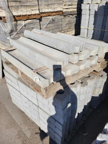 Zo goed als nieuwe goten/molgoten 10x20x100cm grijs holling  beschikbaar voor biedingen