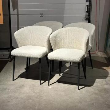 ⚠️OP=OP⚠️Ontdek het assortiment stoelen

Bij Meubel Outlet 