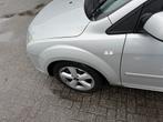 Gezocht grijs Ford Focus MK2 voorscherm, Ophalen of Verzenden