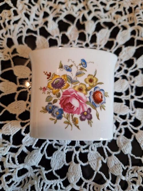 Royal Worcester Sigarettenhouder, Antiek en Kunst, Antiek | Porselein, Ophalen of Verzenden