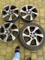 Set van 4 lichtmetalen velgen, Volvo V40., Ophalen, Volvo