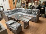 mooie grote wicker loungeset met hoge tafel en 2 hockers, Wicker, Nieuw, Bank, Ophalen of Verzenden