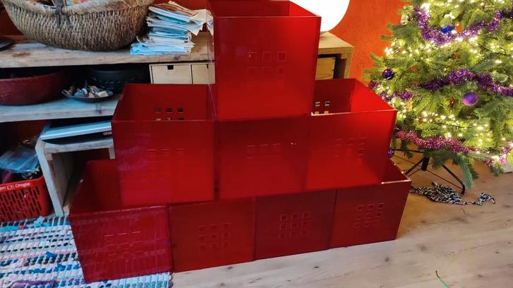 1 Lekman.bak rood, Huis en Inrichting, Banken | Bankstellen, Tweepersoons, Minder dan 150 cm, Ophalen