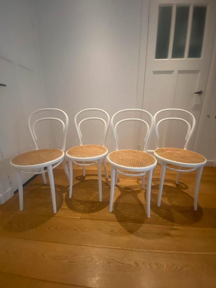 Witte Ton Bentwood stoel no 14 /White Ton no 14, Huis en Inrichting, Stoelen, Zo goed als nieuw, Vier, Hout, Wit, Ophalen