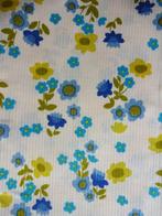 Licht gele lap print blauw en gele bloemetjes 85 x 240 cm, 200 cm of meer, 30 tot 120 cm, Zo goed als nieuw, Katoen