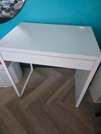 IKEA MICKE bureau, Huis en Inrichting, Bureaus, Ophalen, Zo goed als nieuw