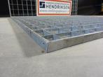 Verzinkt rooster / persrooster / stellingrooster 110x130cm, Doe-het-zelf en Verbouw, Metalen, Ophalen, Gebruikt, Nb, Nb