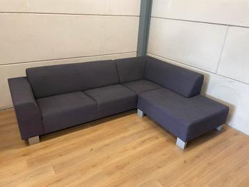 Mooie luxe paarse hoekbank - GEREINIGD!!! beschikbaar voor biedingen