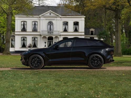 Aston Martin Dbx 550 4.0 V8 | Panoramadak | 360 cam | Premiu, Auto's, Aston Martin, Te koop, V8, 360° camera, 4x4, ABS, Adaptive Cruise Control