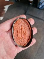 Groot wax zegel in oude houder, kerkelijk middeleeuws?, Verzenden, Koningin Beatrix, Overige waardes