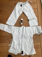 Karate pak met witte band, maat 1, Gebruikt, Maat XS of kleiner, Vechtsportpak, Ophalen of Verzenden