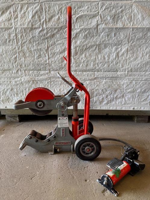 Ridgid 258 pijpsnijder 65 tot 200mm. pijpensnijder, Doe-het-zelf en Verbouw, Gereedschap | Handgereedschap, Gebruikt, Ophalen
