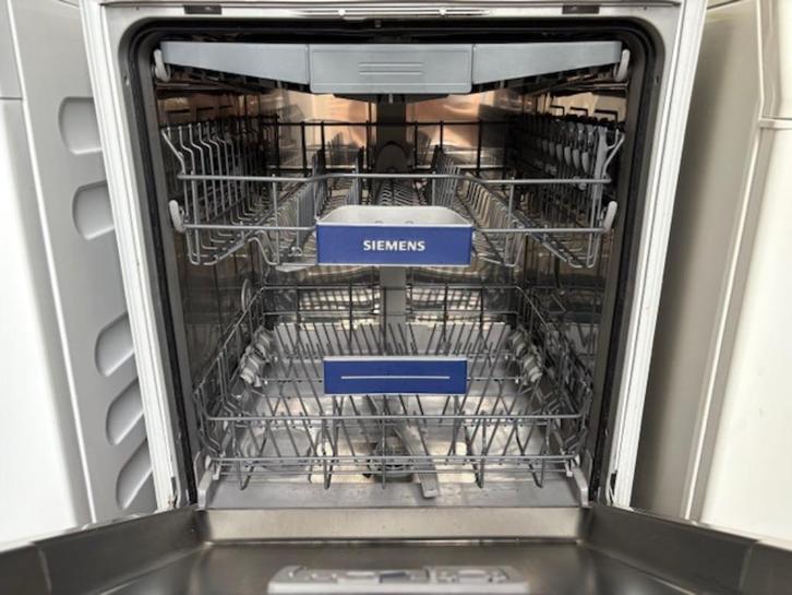 Zo goed als Nieuw Jong(2024)Siemens iQ300 Inbouw Vaatwasser, Witgoed en Apparatuur, Vaatwasmachines, Zo goed als nieuw, Inbouw