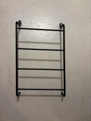 Handdoekenrek voor aan de deur beschikbaar voor biedingen