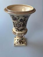 Porselein bruine vaas (Delft Holland Handwerk), 8013XG, Overige kleuren, Aardewerk of Porselein, Ophalen of Verzenden