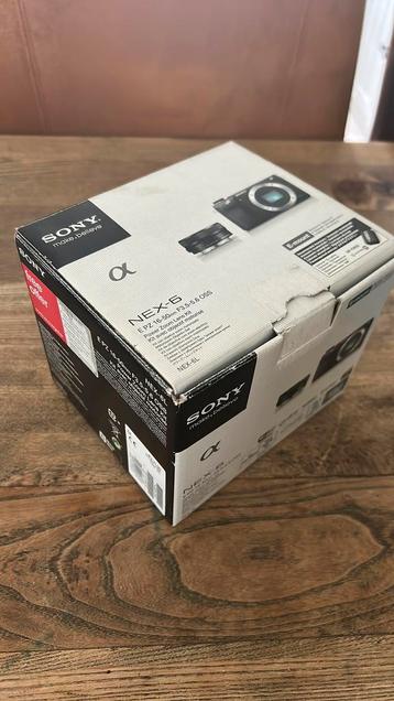 Sony NEX 6L Systeem Camera 16.1mp beschikbaar voor biedingen