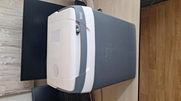Koelbox 230v en 12v!! Werkt goed en stil. beschikbaar voor biedingen