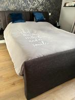 Boxspring, Huis en Inrichting, Slaapkamer | Bedden, Ophalen, Gebruikt, Bruin, Strak modern model