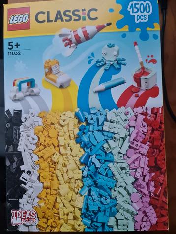 LEGO Classic 11032 / 1500 pcs beschikbaar voor biedingen