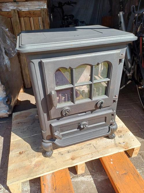 Laxevaags Trianon 8 kw Houtkachel, Huis en Inrichting, Kachels, Zo goed als nieuw, Houtkachel, Hout, Ophalen