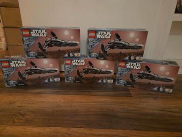 LEGO Star Wars 75383 Darth Maul's Sith Infiltrator beschikbaar voor biedingen