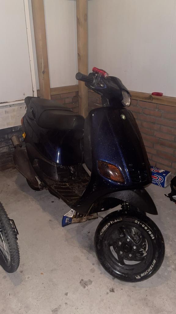 Piaggio Zip Type 3 Brom, Fietsen en Brommers, Brommeronderdelen | Scooters, Gebruikt, Piaggio, Overige typen, Ophalen of Verzenden